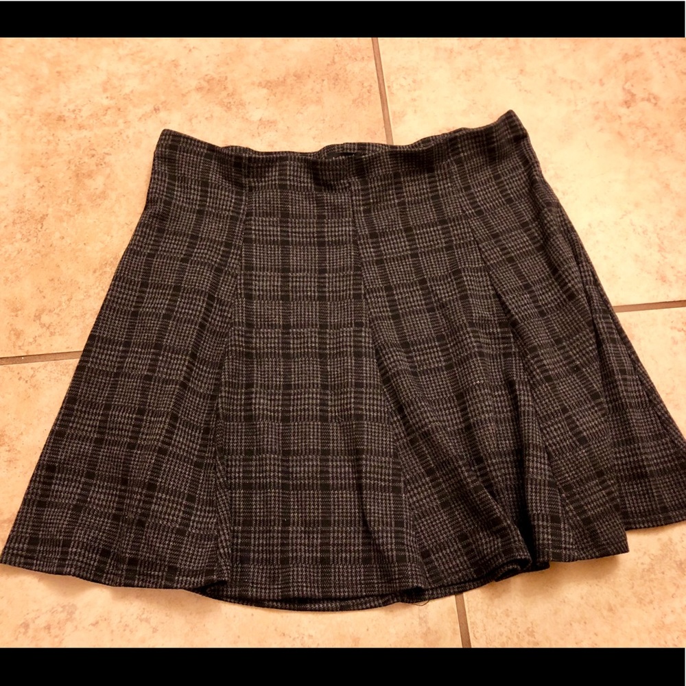 High waisted plaid mini skirt